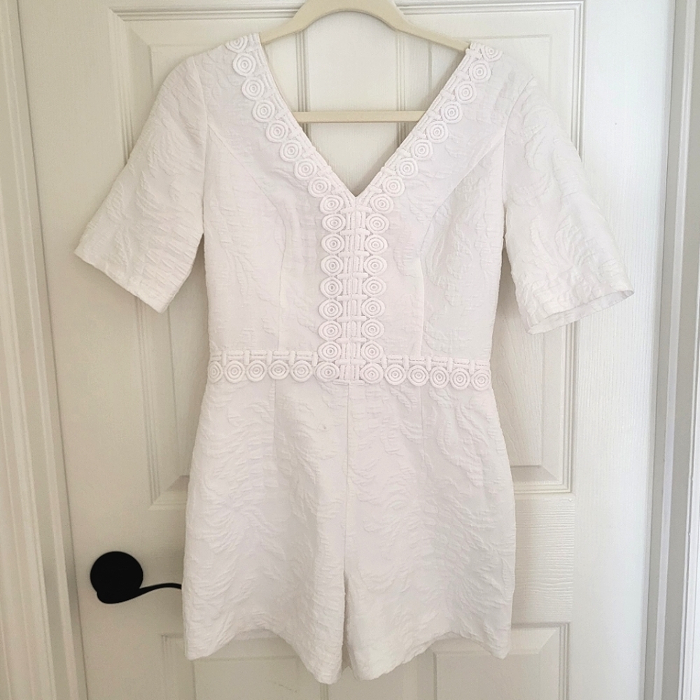 Lilly Pulitzer Stretch Resort White Textured Embroidered Romper